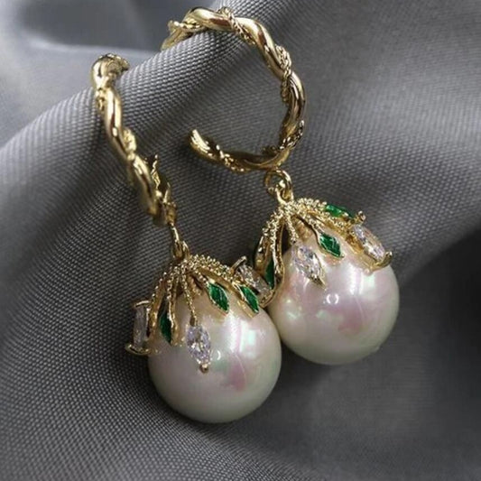 Dainty And Exquisite Pearl-detailed Tulip Pendant Earrings