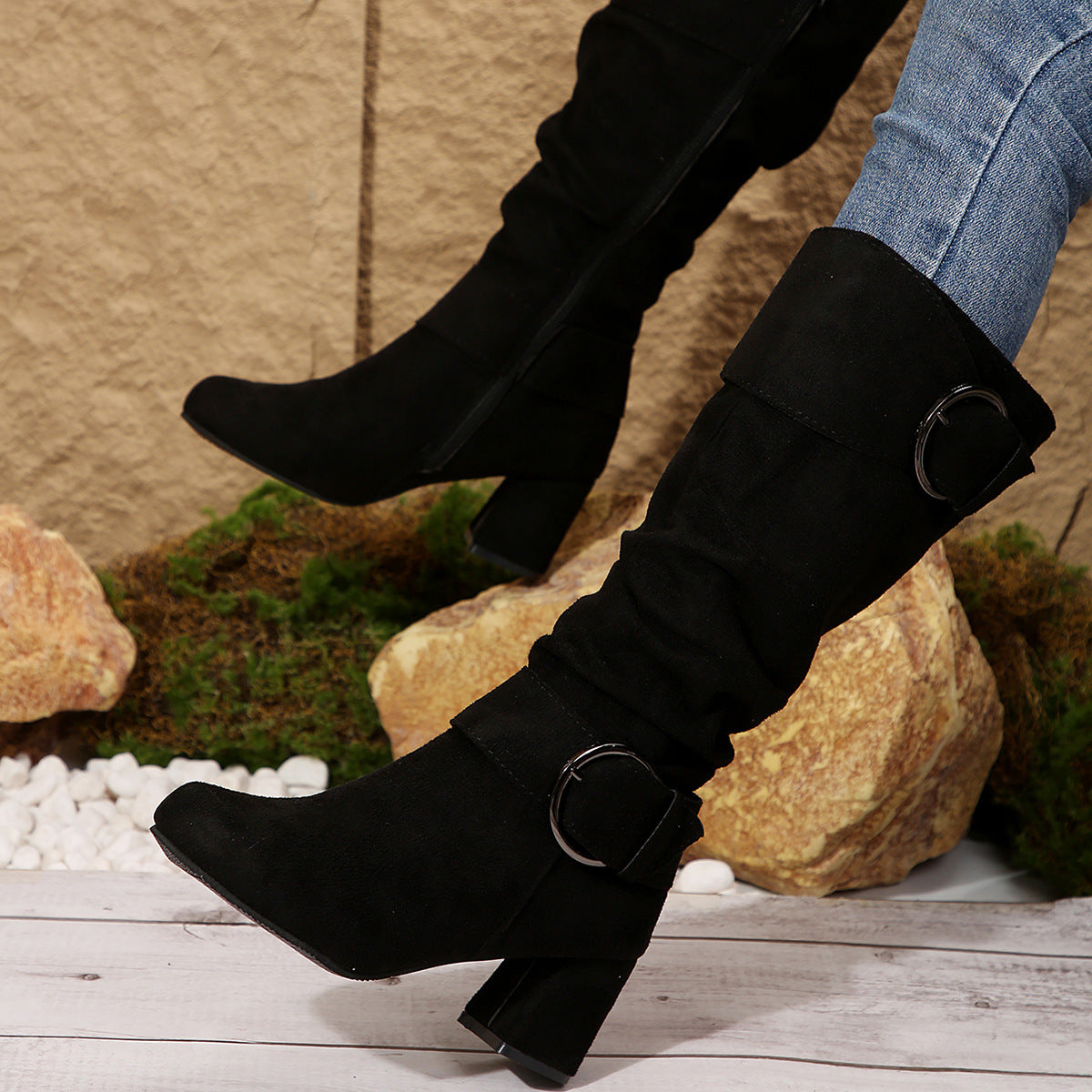 Beltbuckle Chunkyheeled Midcalf Boots