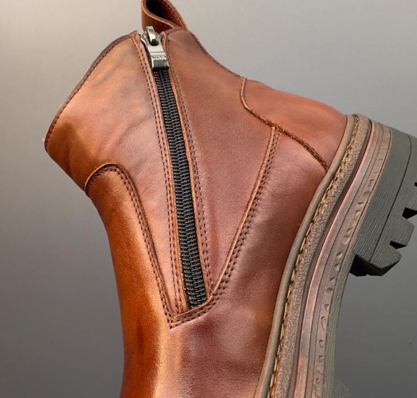 Autumn And Winter New Chelsea Boots Men's Business Shirt