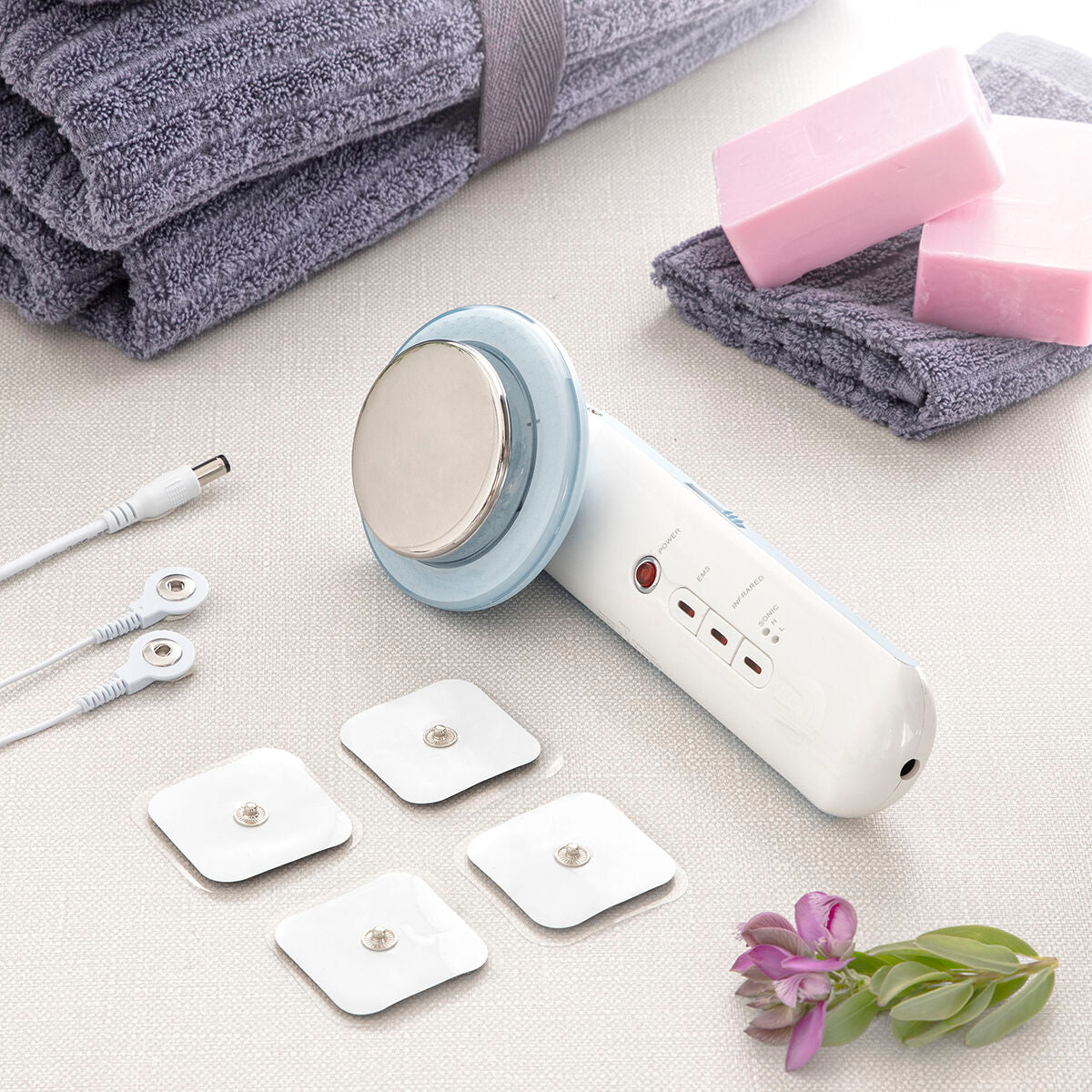 3-in-1 Ultrasonic Cavitation Anti-cellulite Massager with Infrared and