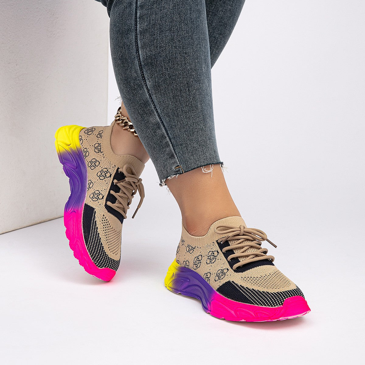 European And American-style Autumn Low-top Rainbow-soled Color-block Round-toe Flat Woven Athletic Shoes