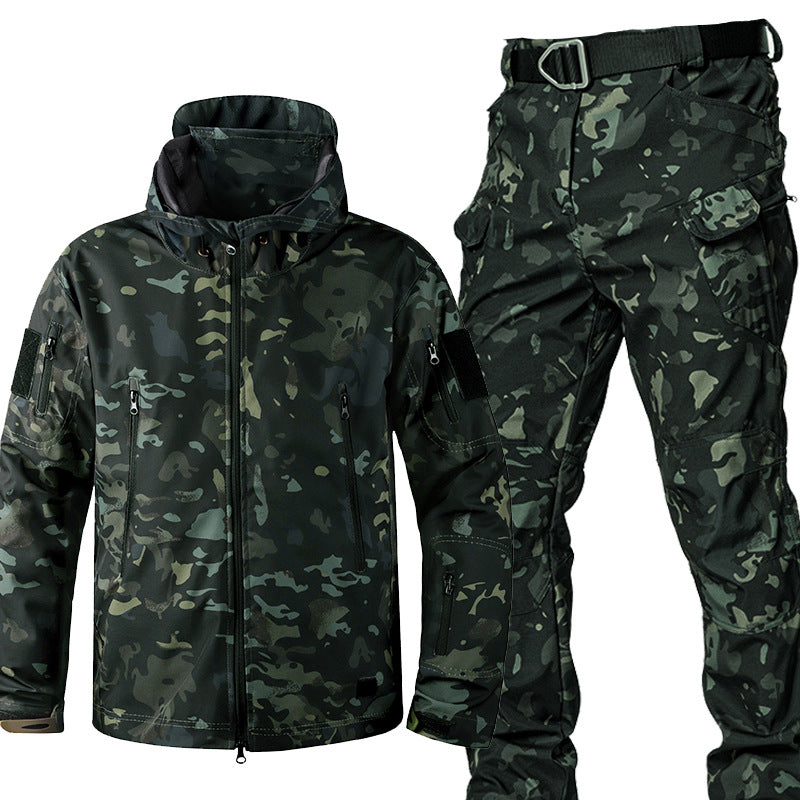 Camouflage Padded Jacket And Pants Suit