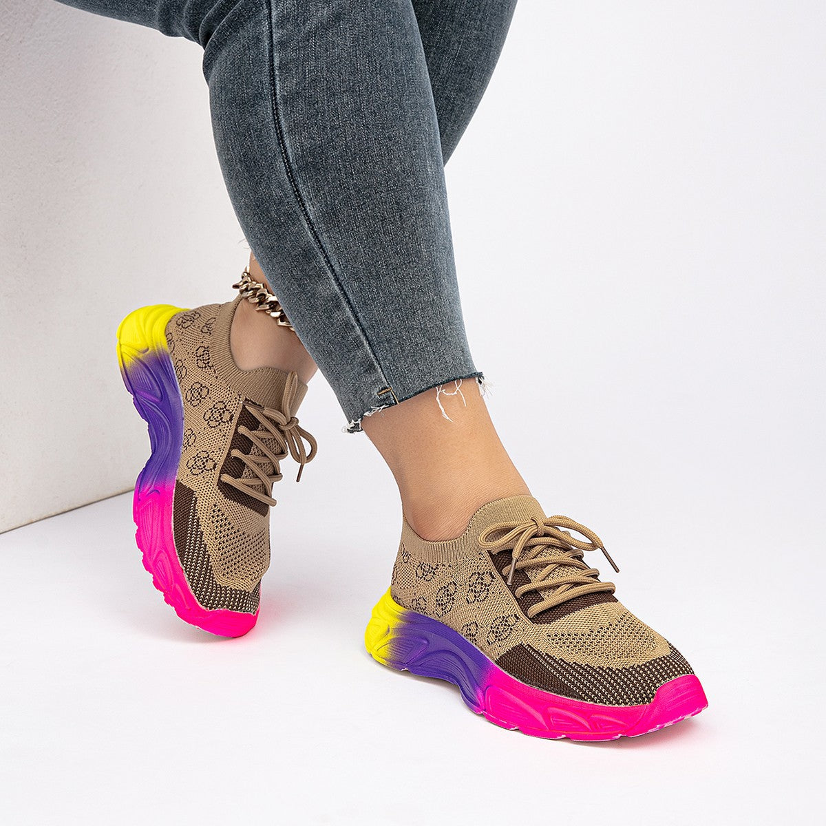 European And American-style Autumn Low-top Rainbow-soled Color-block Round-toe Flat Woven Athletic Shoes